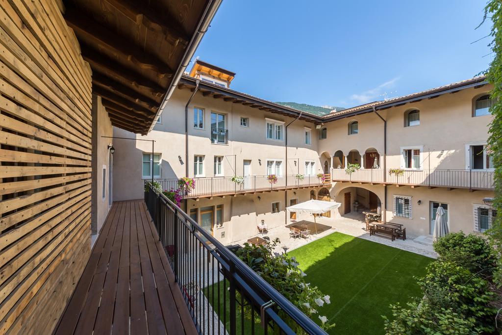 Colle Ameno Room And Breakfast Rovereto  Exterior photo